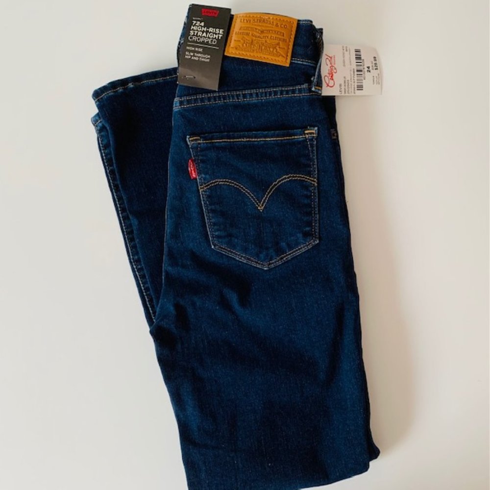 Levis 724 High Rise Straight Cropped Size 24